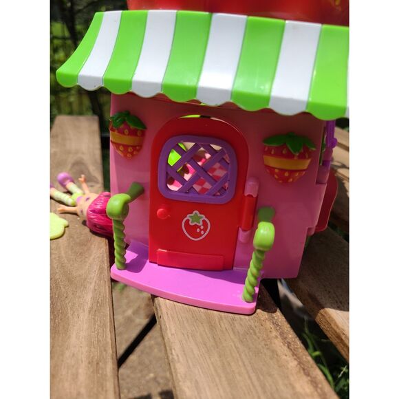 2008 Hasbro Strawberry Shortcake Playset Twirly Bird Berry Cafe Vintage 2000s - Picture 9 of 12